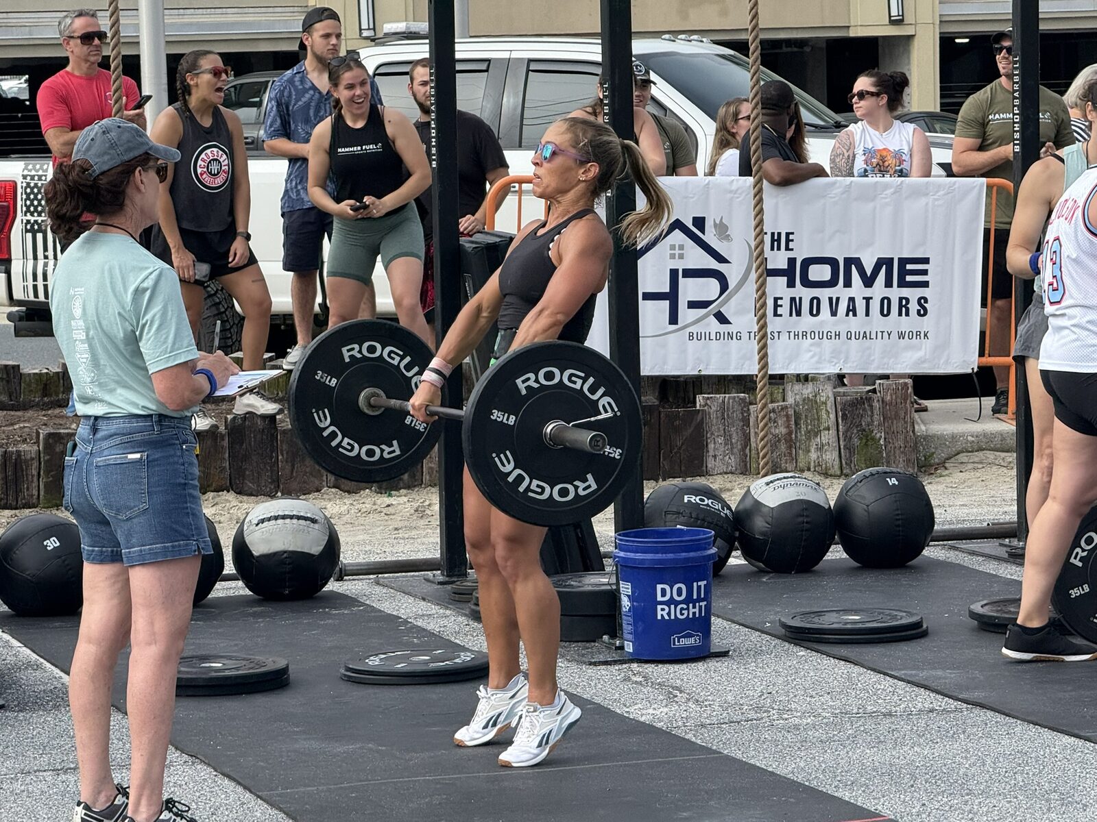 Deadlift during a CrossFit competition
